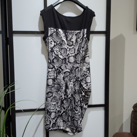 BCBG Snake skin print dress - Picture 2 of 3